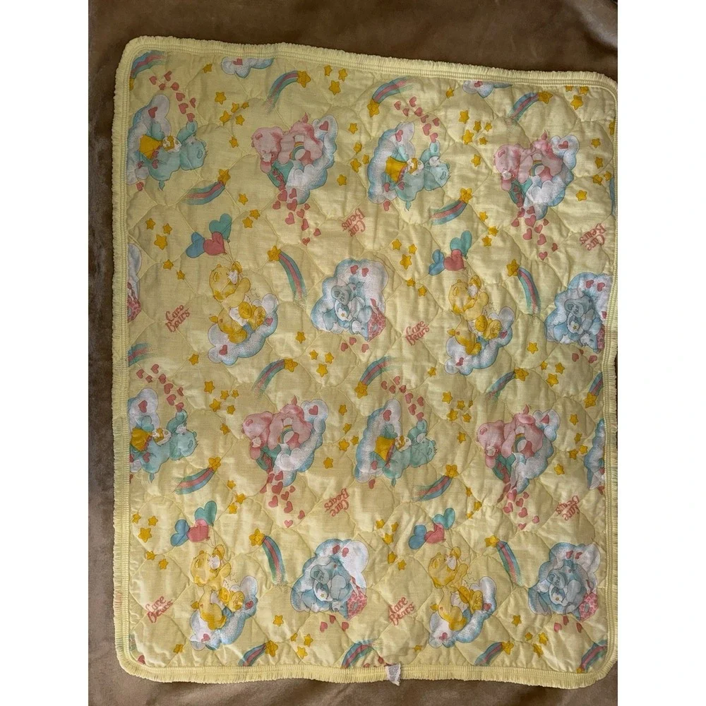 Vintage Care Bears Quilt Yellow 1983 Comforter Coverlet Curity